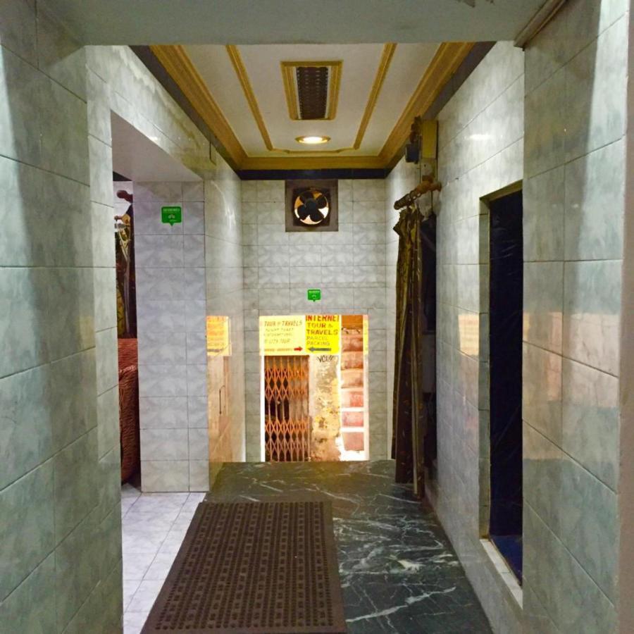 Grg Shanti Guest House 바라나시 외부 사진